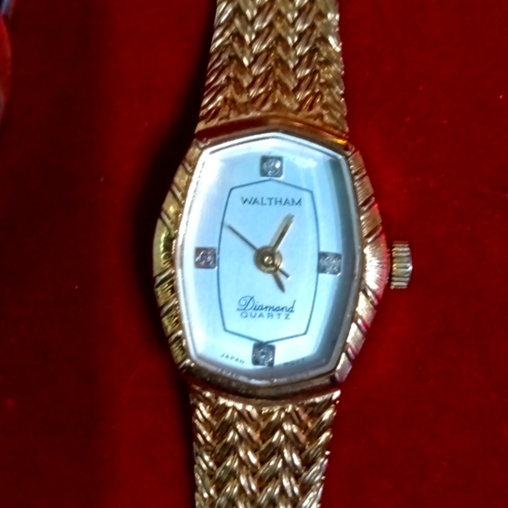 Vintage Waltham Diamond Quartz Gold Plate Watch
